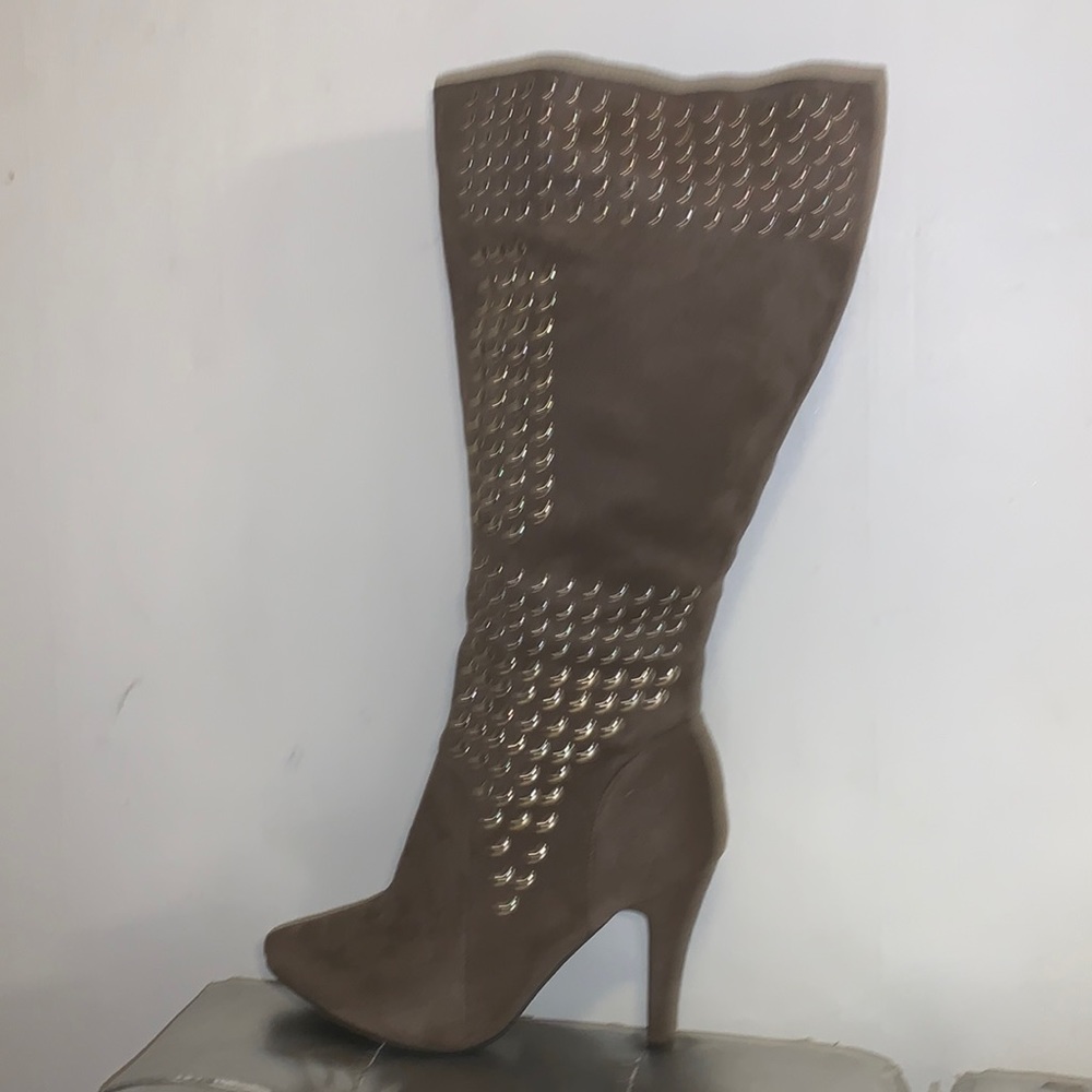 ASHLEY STEWART taupe studded wide leg tall boots size 10W.